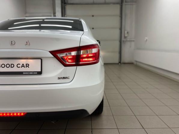 Lada (ВАЗ) Vesta I с пробегом 2019 года, цена 850 000 рублей, 94294 км, седан, Автокод Объявления