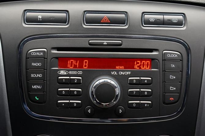 Ford Mondeo IV Рестайлинг с пробегом 2012 года, цена 998 000 рублей, 182235 км, седан, Автокод Объявления