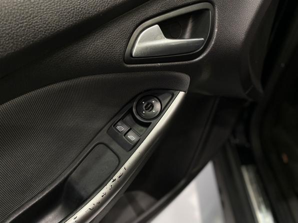 Ford Focus III с пробегом 2011 года, цена 699 900 рублей, 197644 км, хэтчбек, Автокод Объявления