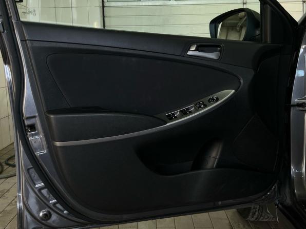 Hyundai Solaris I Рестайлинг с пробегом 2016 года, цена 1 099 000 рублей, 95648 км, хэтчбек, Автокод Объявления