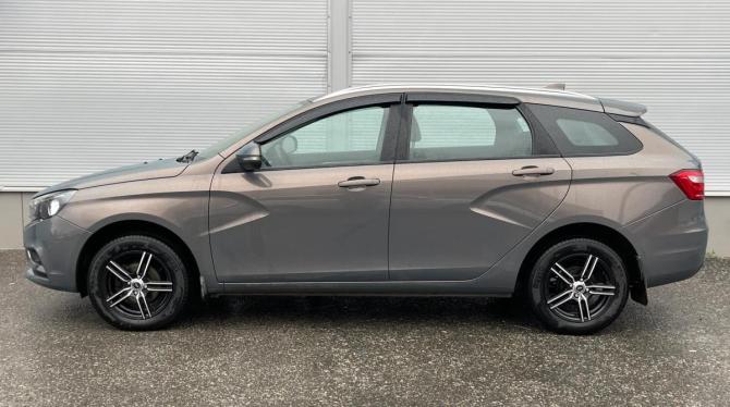 Lada (ВАЗ) Vesta I с пробегом 2021 года, цена 1 257 000 рублей, 64140 км, универсал, Автокод Объявления