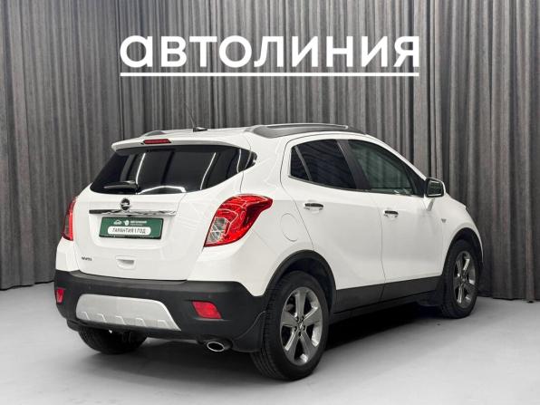 Opel Mokka I с пробегом 2014 года, цена 1 050 000 рублей, 130000 км, внедорожник, Автокод Объявления