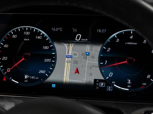 Mercedes-Benz E-Класс V (W213 S213 C238) Рестайлинг с пробегом 2021 года, цена 4 049 000 рублей, 57480 км, седан, Автокод Объявления