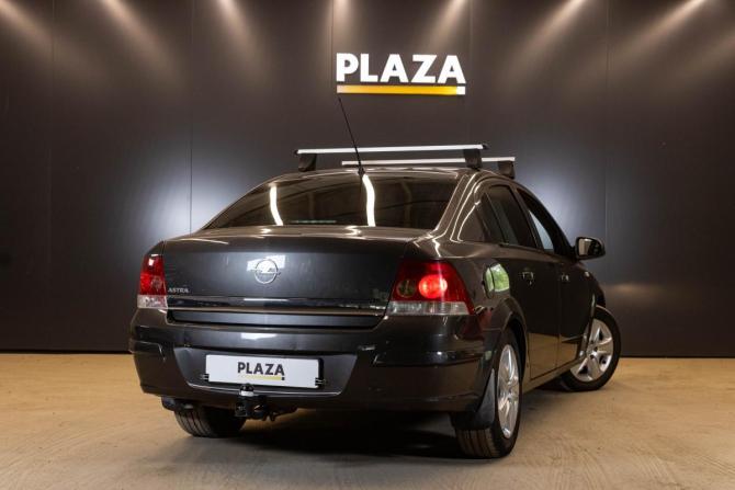 Opel Astra H Рестайлинг с пробегом 2010 года, цена 489 000 рублей, 247318 км, седан, Автокод Объявления