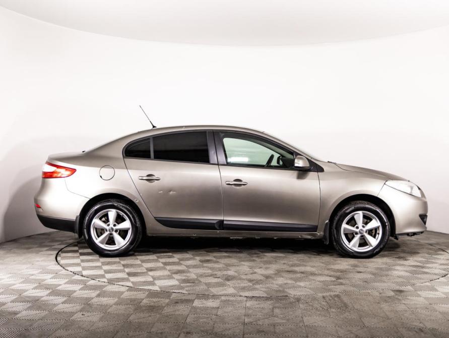 Renault Fluence I Санкт-Петербург  - изображение 4
