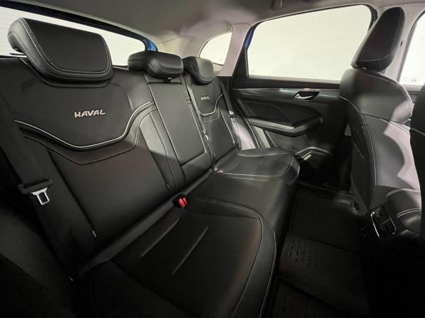 Haval Jolion I с пробегом 2023 года, цена 1 800 000 рублей, 48867 км, внедорожник, Автокод Объявления