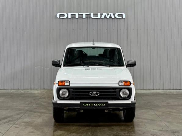 Lada (ВАЗ) Niva Legend с пробегом 2024 года, цена 977 000 рублей, 2900 км, внедорожник, Автокод Объявления