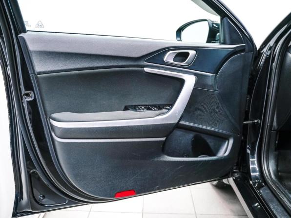 Kia Ceed III с пробегом 2019 года, цена 1 450 000 рублей, 97309 км, хэтчбек, Автокод Объявления