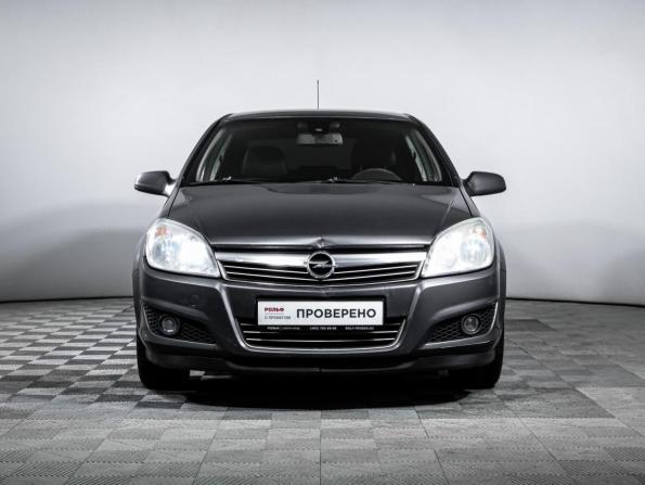 Opel Astra H Рестайлинг с пробегом 2009 года, цена 550 000 рублей, 239719 км, седан, Автокод Объявления