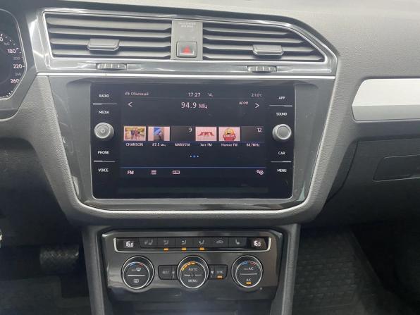 Volkswagen Tiguan II с пробегом 2017 года, цена 1 549 000 рублей, 316525 км, внедорожник, Автокод Объявления