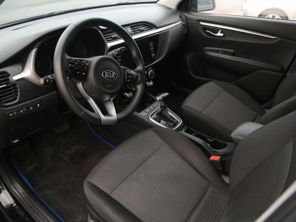 Kia Rio IV Рестайлинг с пробегом 2020 года, цена 1 715 000 рублей, 75000 км, хэтчбек, Автокод Объявления