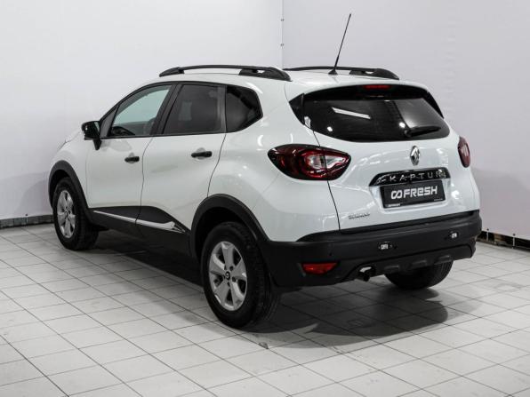 Renault Kaptur I с пробегом 2017 года, цена 1 199 000 рублей, 99431 км, внедорожник, Автокод Объявления