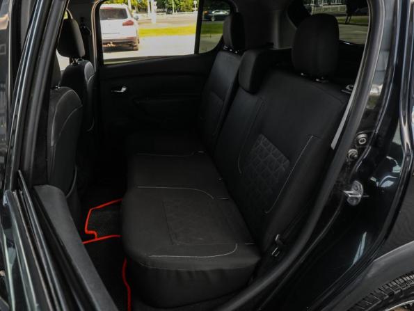 Renault Sandero II с пробегом 2015 года, цена 1 069 000 рублей, 118117 км, хэтчбек, Автокод Объявления