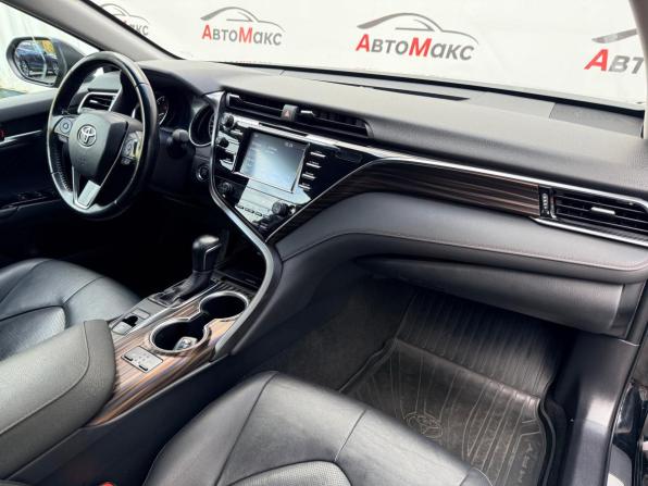 Toyota Camry VIII (XV70) с пробегом 2020 года, цена 3 030 000 рублей, 123569 км, седан, Автокод Объявления