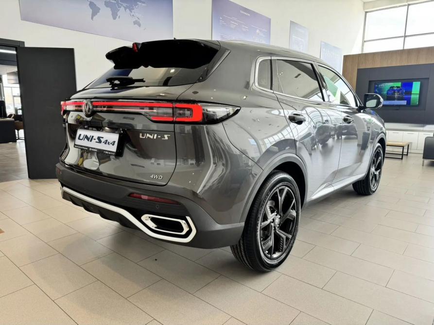 Changan UNI-S (CS55 Plus) Москва  - изображение 4