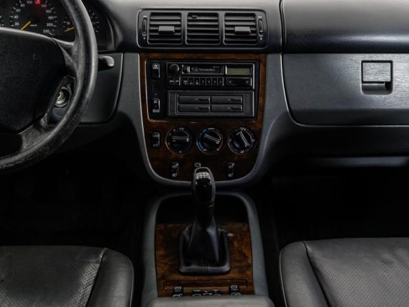 Mercedes-Benz M-Класс I (W163) с пробегом 1999 года, цена 475 000 рублей, 487644 км, внедорожник, Автокод Объявления