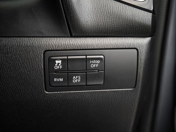 Mazda Axela III с пробегом 2015 года, цена 1 280 000 рублей, 119160 км, хэтчбек, Автокод Объявления