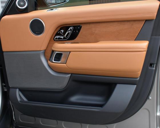 Land Rover Range Rover IV Рестайлинг с пробегом 2019 года, цена 8 490 000 рублей, 50395 км, внедорожник, Автокод Объявления