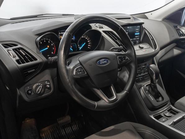 Ford Kuga II Рестайлинг с пробегом 2018 года, цена 1 699 954 рубля, 129900 км, внедорожник, Автокод Объявления