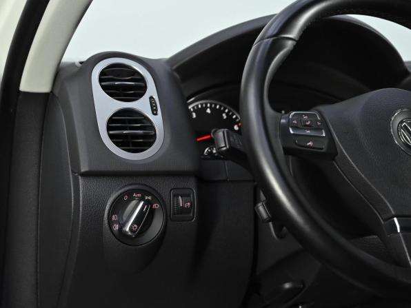 Volkswagen Tiguan I Рестайлинг с пробегом 2013 года, цена 1 149 000 рублей, 196000 км, внедорожник, Автокод Объявления