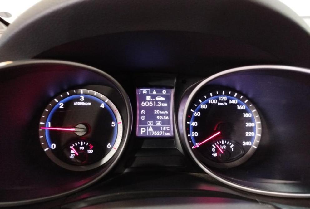 Hyundai Santa Fe III Саратов  - изображение 13