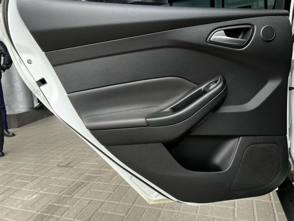 Ford Focus III с пробегом 2012 года, цена 847 777 рублей, 152033 км, хэтчбек, Автокод Объявления