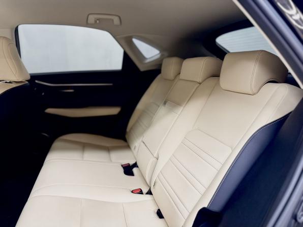 Lexus NX I Рестайлинг с пробегом 2019 года, цена 3 850 000 рублей, 50129 км, внедорожник, Автокод Объявления