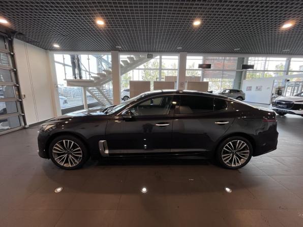 Kia Stinger I с пробегом 2019 года, цена 1 990 000 рублей, 159667 км, лифтбек, Автокод Объявления