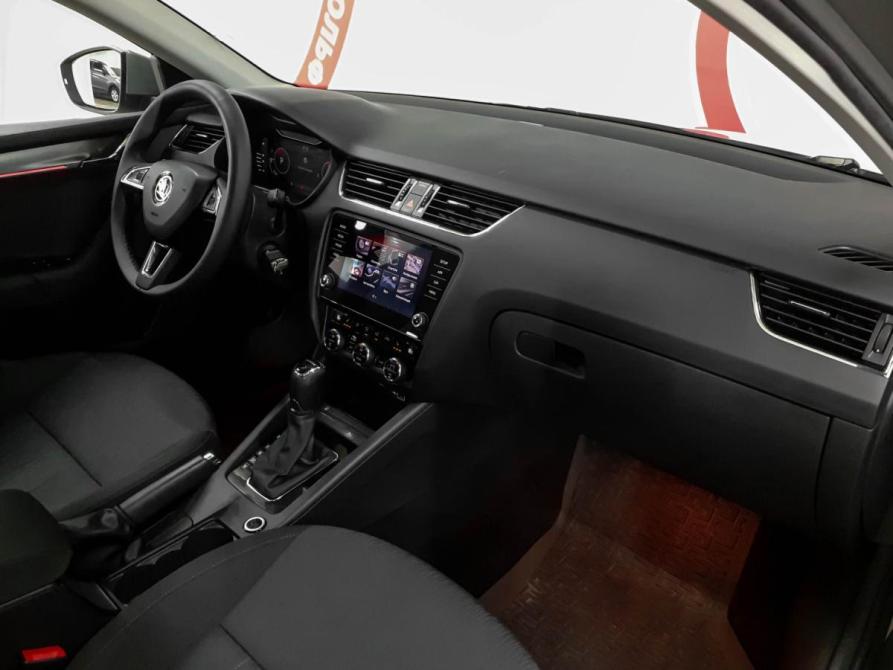 Skoda Octavia III (A7) Рестайлинг Москва  - изображение 10