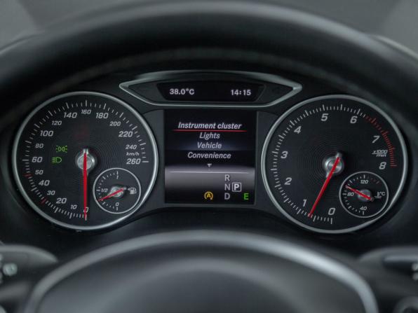 Mercedes-Benz B-Класс II (W246) Рестайлинг с пробегом 2015 года, цена 1 485 000 рублей, 145560 км, хэтчбек, Автокод Объявления