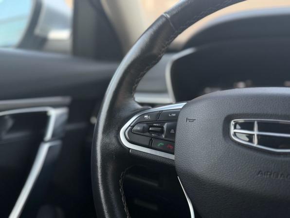 Geely Atlas Pro с пробегом 2022 года, цена 1 849 000 рублей, 74495 км, внедорожник, Автокод Объявления