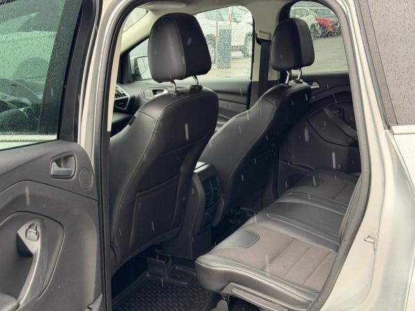 Ford Kuga II с пробегом 2013 года, цена 1 217 000 рублей, 176235 км, внедорожник, Автокод Объявления