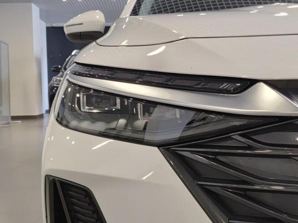 Chery Arrizo 8 с пробегом 2024 года, цена 2 125 000 рублей, 29549 км, седан, Автокод Объявления