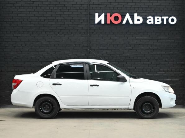 Lada (ВАЗ) Granta I с пробегом 2017 года, цена 400 000 рублей, 142298 км, седан, Автокод Объявления