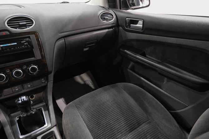 Ford Focus II с пробегом 2006 года, цена 399 000 рублей, 287000 км, седан, Автокод Объявления