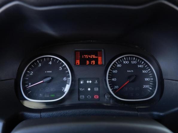 Renault Duster I с пробегом 2015 года, цена 890 000 рублей, 175426 км, внедорожник, Автокод Объявления
