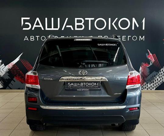 Toyota Highlander II (XU40) Рестайлинг с пробегом 2012 года, цена 2 099 000 рублей, 208157 км, внедорожник, Автокод Объявления