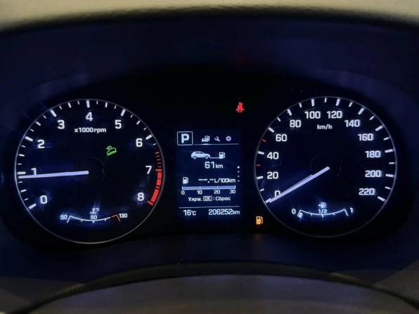 Hyundai Creta I с пробегом 2017 года, цена 1 600 000 рублей, 206252 км, внедорожник, Автокод Объявления