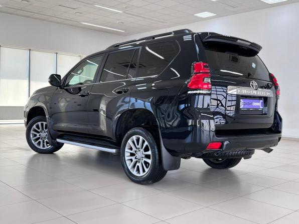 Toyota Land Cruiser Prado 150 Series Рестайлинг 2 с пробегом 2017 года, цена 4 300 000 рублей, 281170 км, внедорожник, Автокод Объявления