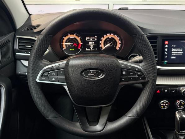 Lada (ВАЗ) Vesta I Рестайлинг (NG) с пробегом 2024 года, цена 1 250 000 рублей, 18374 км, седан, Автокод Объявления