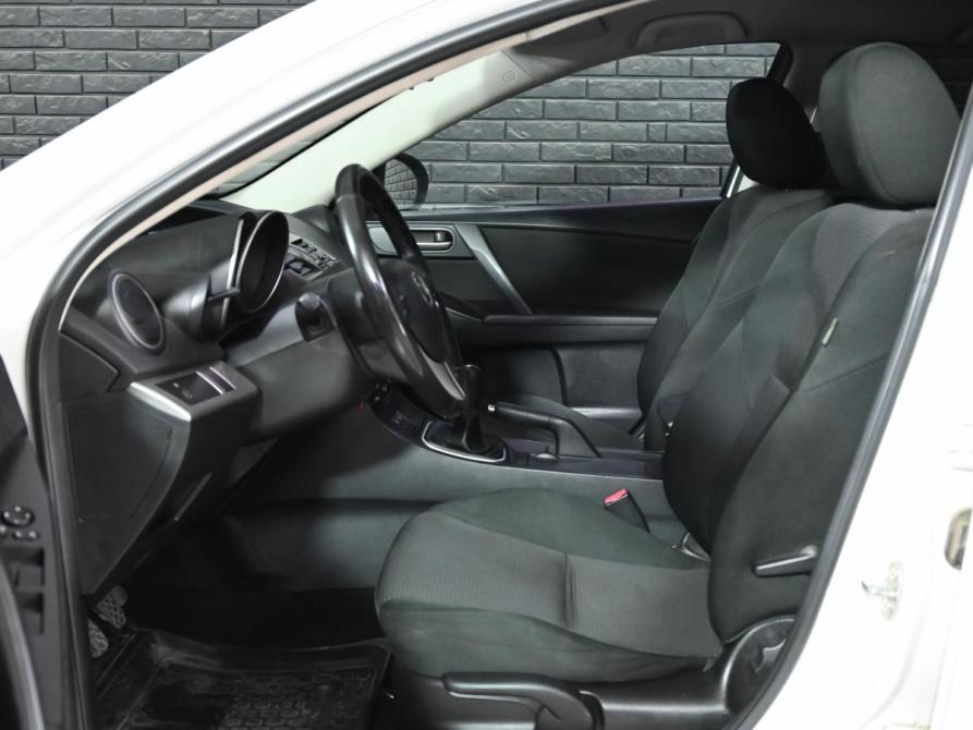 Mazda 3 II (BL) Рестайлинг Екатеринбург  - изображение 9
