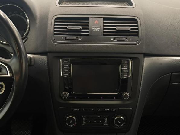 Skoda Yeti I Рестайлинг с пробегом 2017 года, цена 1 450 000 рублей, 149304 км, внедорожник, Автокод Объявления