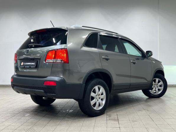 Kia Sorento II с пробегом 2010 года, цена 1 035 000 рублей, 195000 км, внедорожник, Автокод Объявления