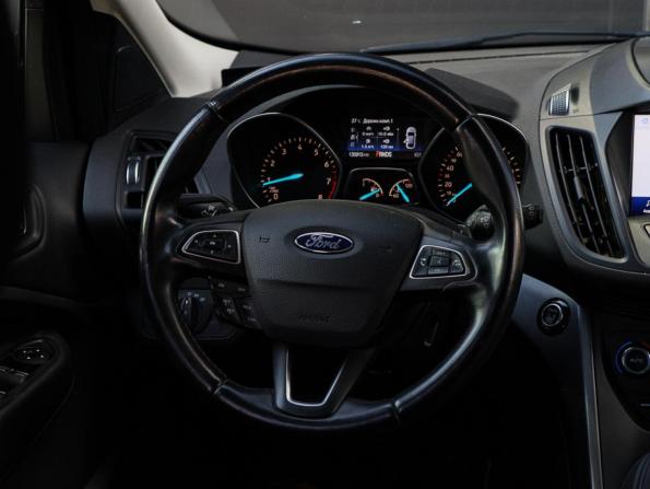 Ford Kuga II Рестайлинг с пробегом 2017 года, цена 1 650 000 рублей, 135913 км, внедорожник, Автокод Объявления