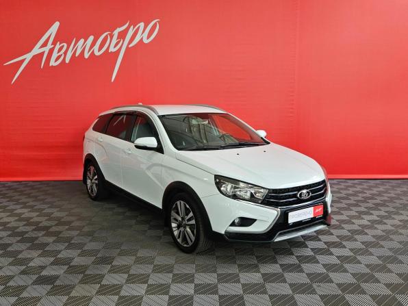 Lada (ВАЗ) Vesta I с пробегом 2019 года, цена 1 049 000 рублей, 126000 км, универсал, Автокод Объявления