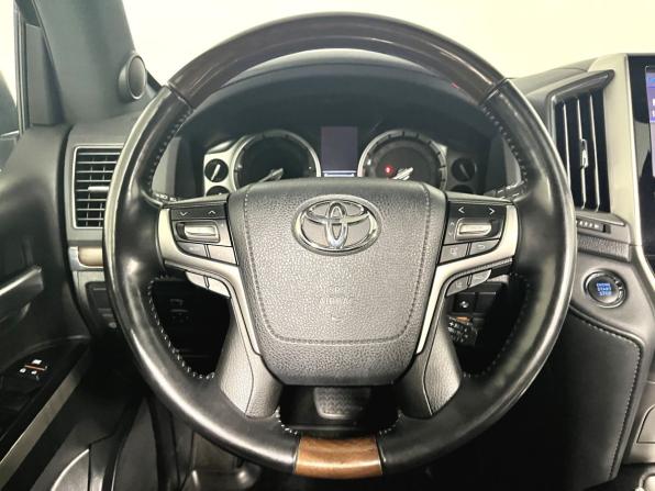 Toyota Land Cruiser 200 Series Рестайлинг 2 с пробегом 2020 года, цена 7 995 000 рублей, 122934 км, внедорожник, Автокод Объявления