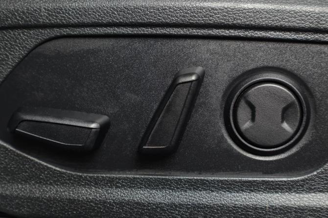 Kia Sportage V с пробегом 2023 года, цена 2 999 000 рублей, 25500 км, внедорожник, Автокод Объявления