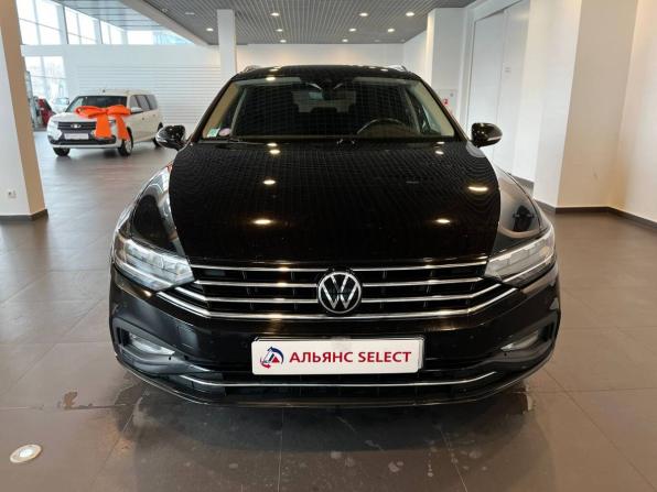 Volkswagen Passat B8 Рестайлинг с пробегом 2020 года, цена 2 099 000 рублей, 169838 км, универсал, Автокод Объявления