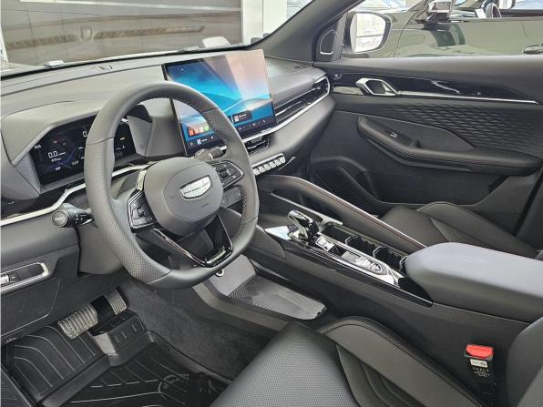 Новый Geely Coolray I Рестайлинг 2 2026 года, цена 2 774 990 рублей, внедорожник, Автокод Объявления