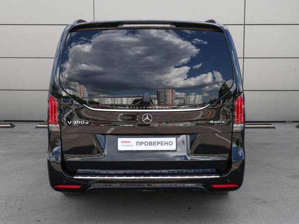 Mercedes-Benz V-Класс III (W447) Рестайлинг с пробегом 2025 года, цена 12 998 000 рублей, 21934 км, минивэн, Автокод Объявления